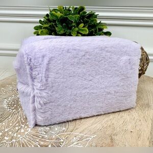 Lavender Faux Fur Cosmetic Bag